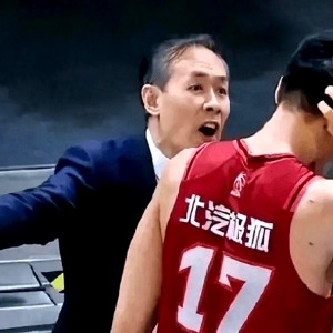 leyu乐鱼全站App下载-拿600万，打鱼腩正负值0+被杨文学单吃2次，球迷：原地退役吧